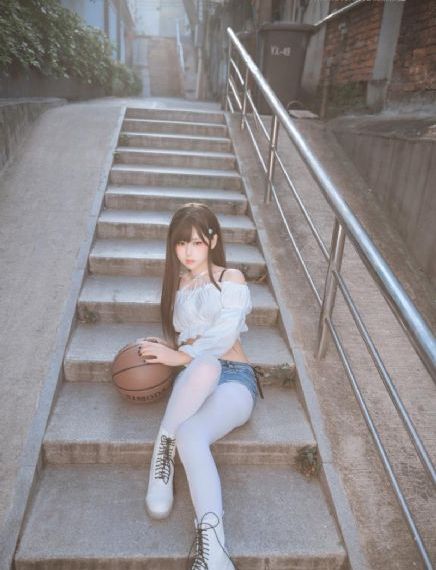 欧美肌肉男吻戏_BD英语超清免费观看
