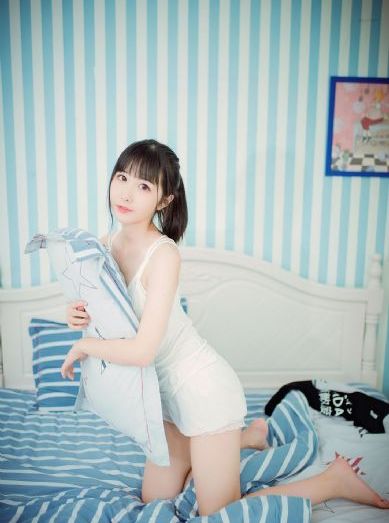 欧美富婆图片_高清电影