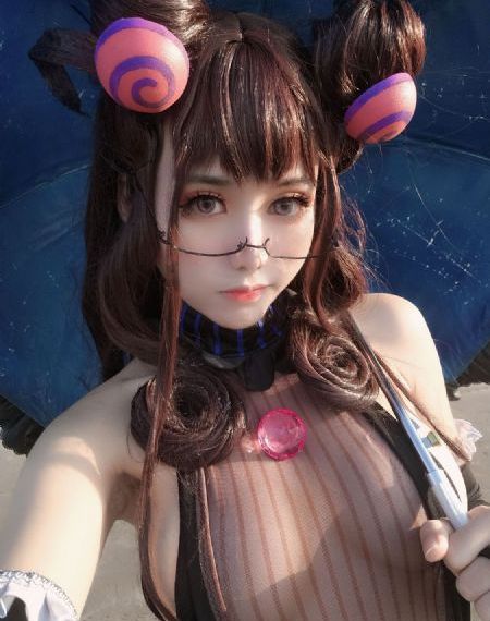 欧美情趣内衣美女图片_HD高清在线观看