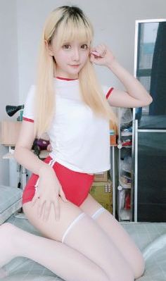 国产最新色_英文版字幕