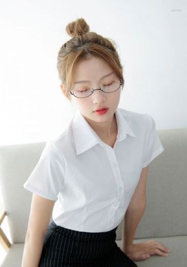 欧美真人裸交动态图_剧情片完整视频观看