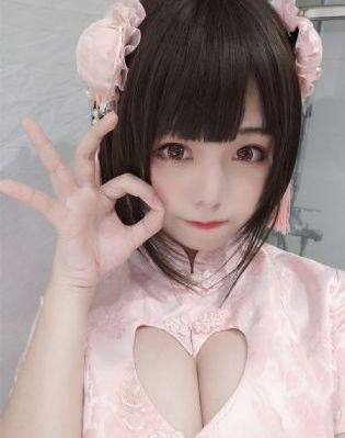 日韩美女靠逼_DVD高清在线观看